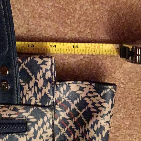 Ellen Tracy Handbag - Picture 7 of 8